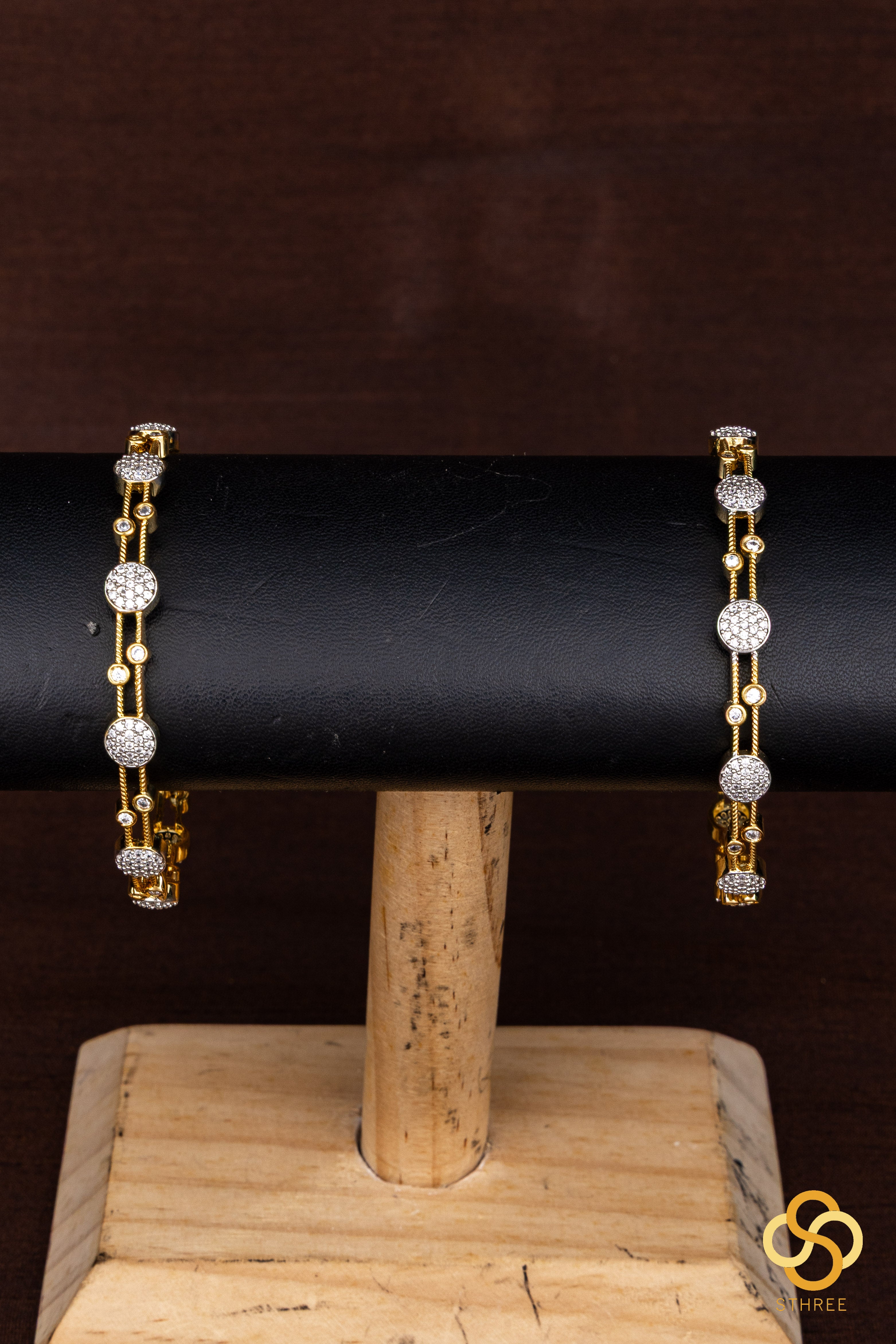 Diamond pattern bangle - Set of 2