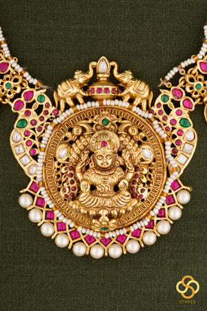 Gajalakshmi Kasumalai Necklace Set