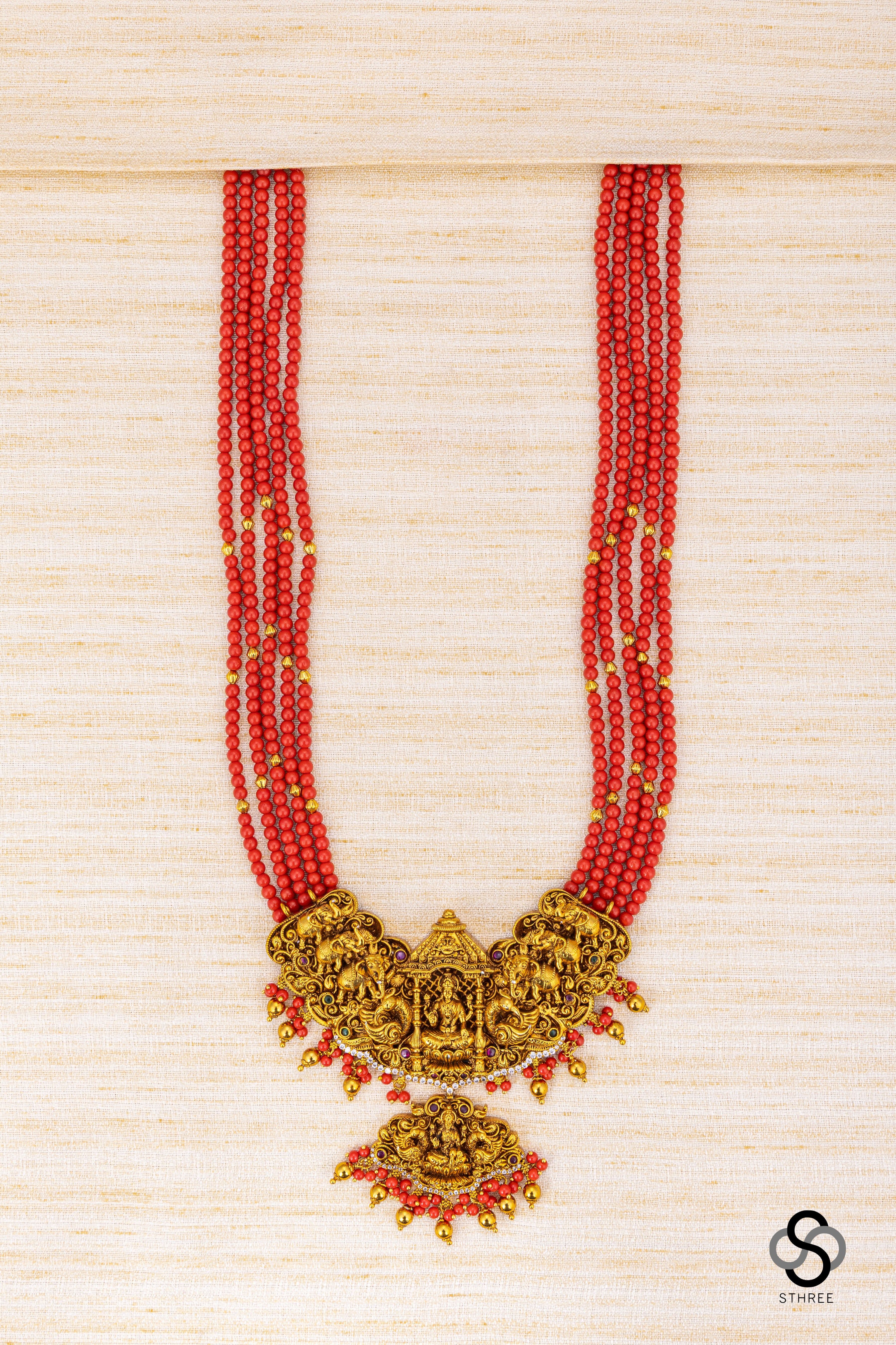 Lakshmi pendant with Nakas work - Coral