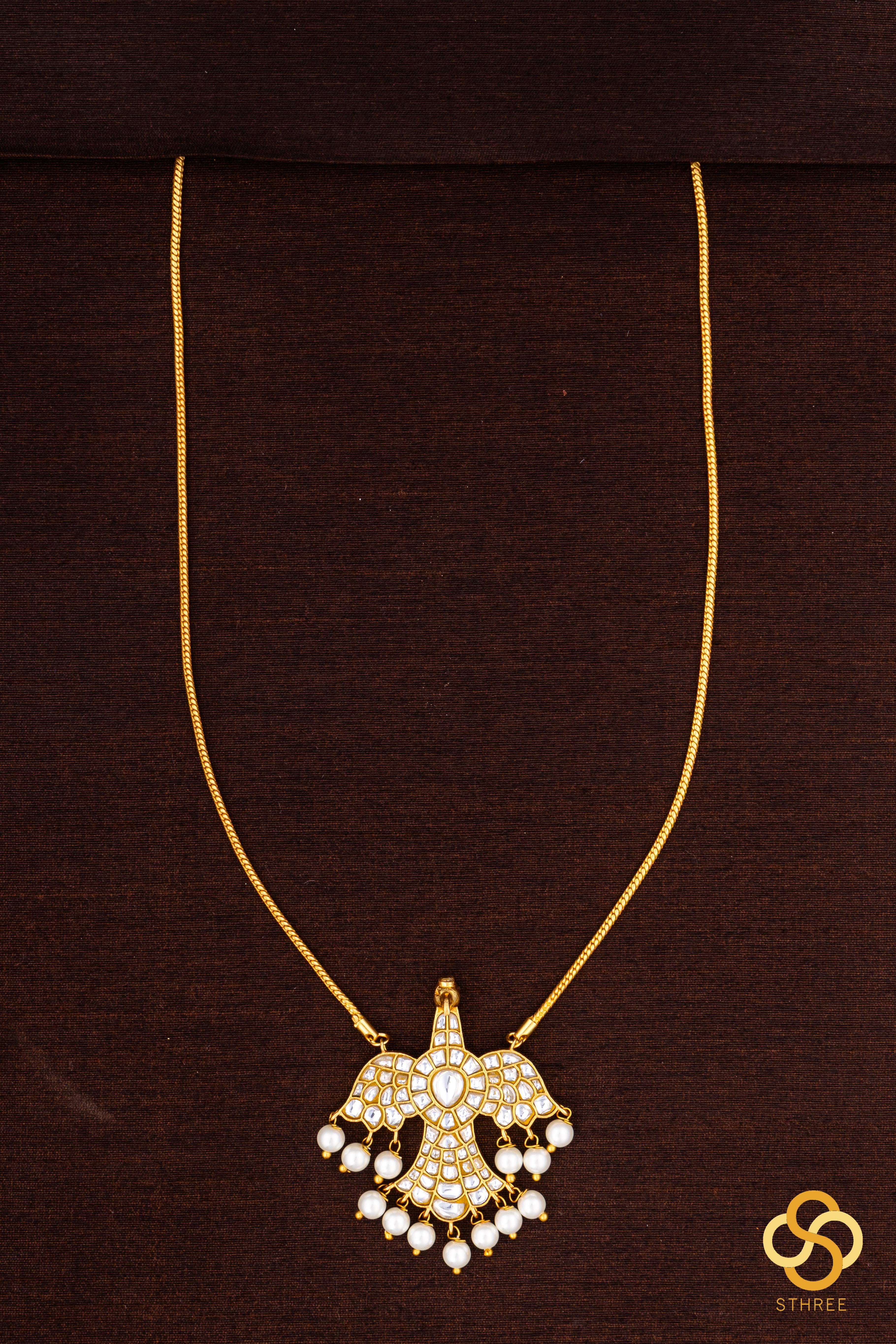 Gandaberunda neckpiece with pearls - All white
