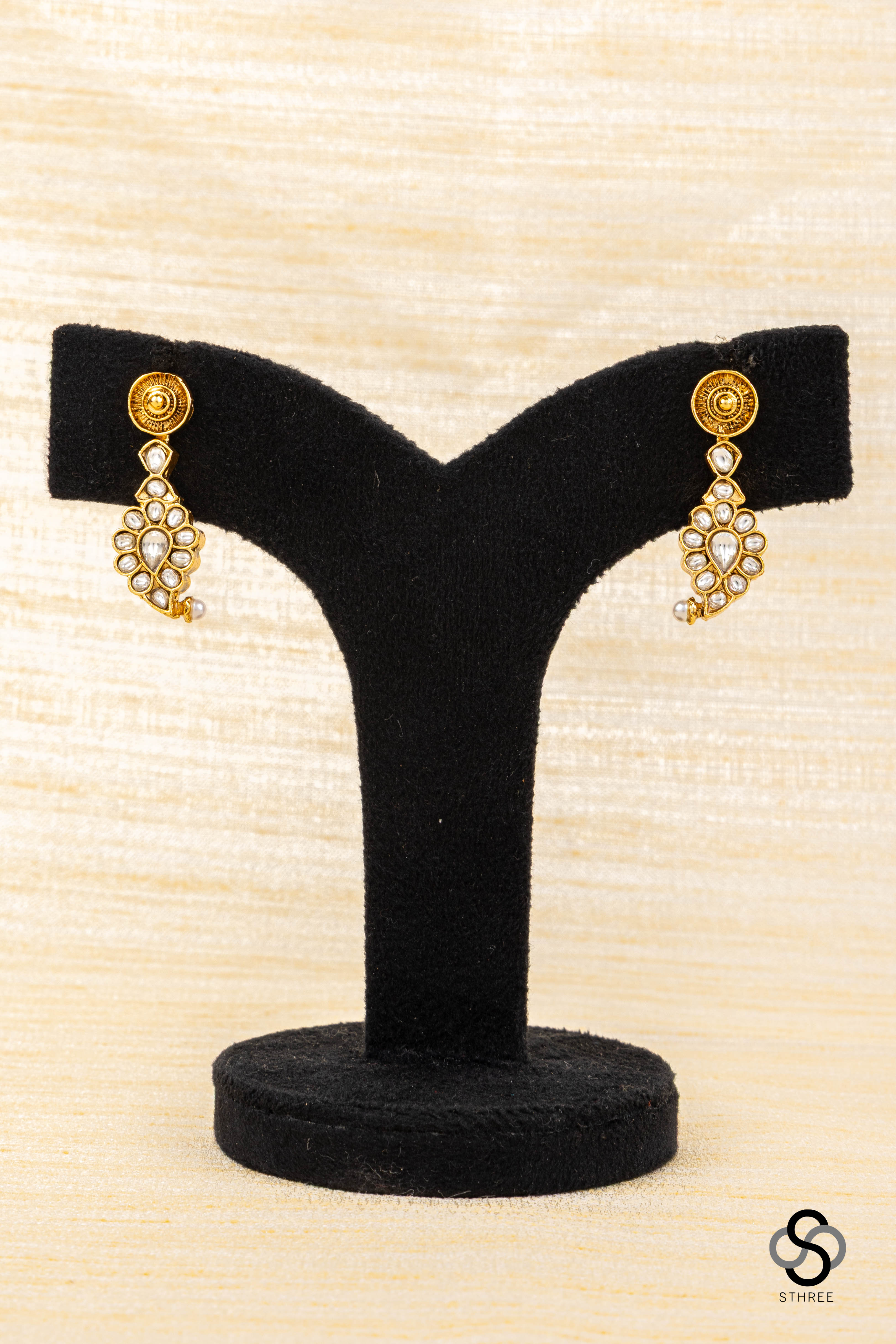 Double Side Mango Choker - Ruby Red and White