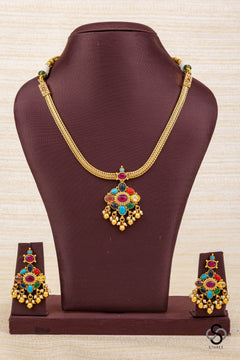 Navarathna Addigai Set