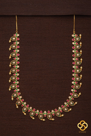 Mangai Malai Necklace - Emerald green with Ruby red