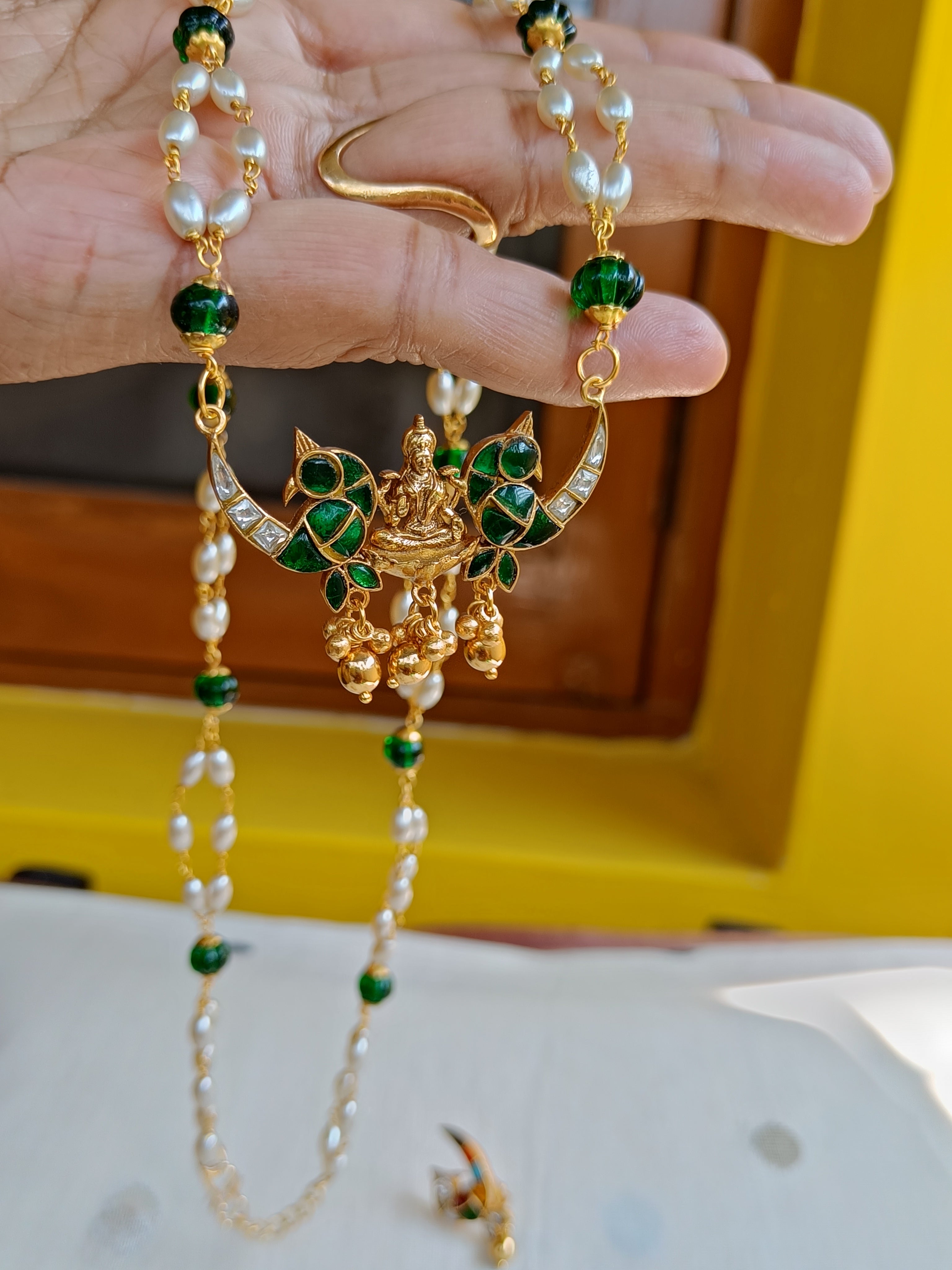 Pearls with Double Kili Pendant -  Green