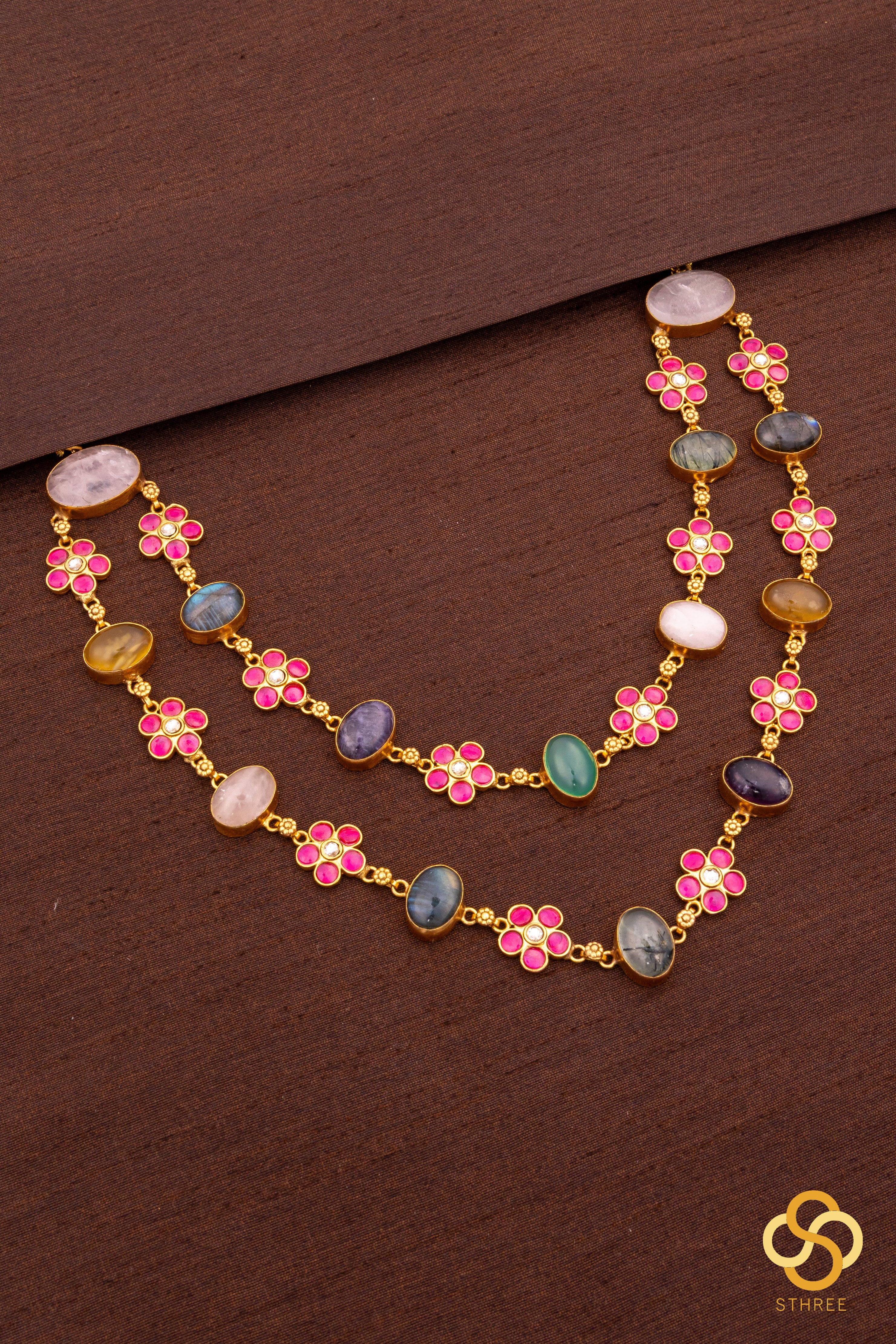 Layered cabochon and kemp necklace - Multi colour