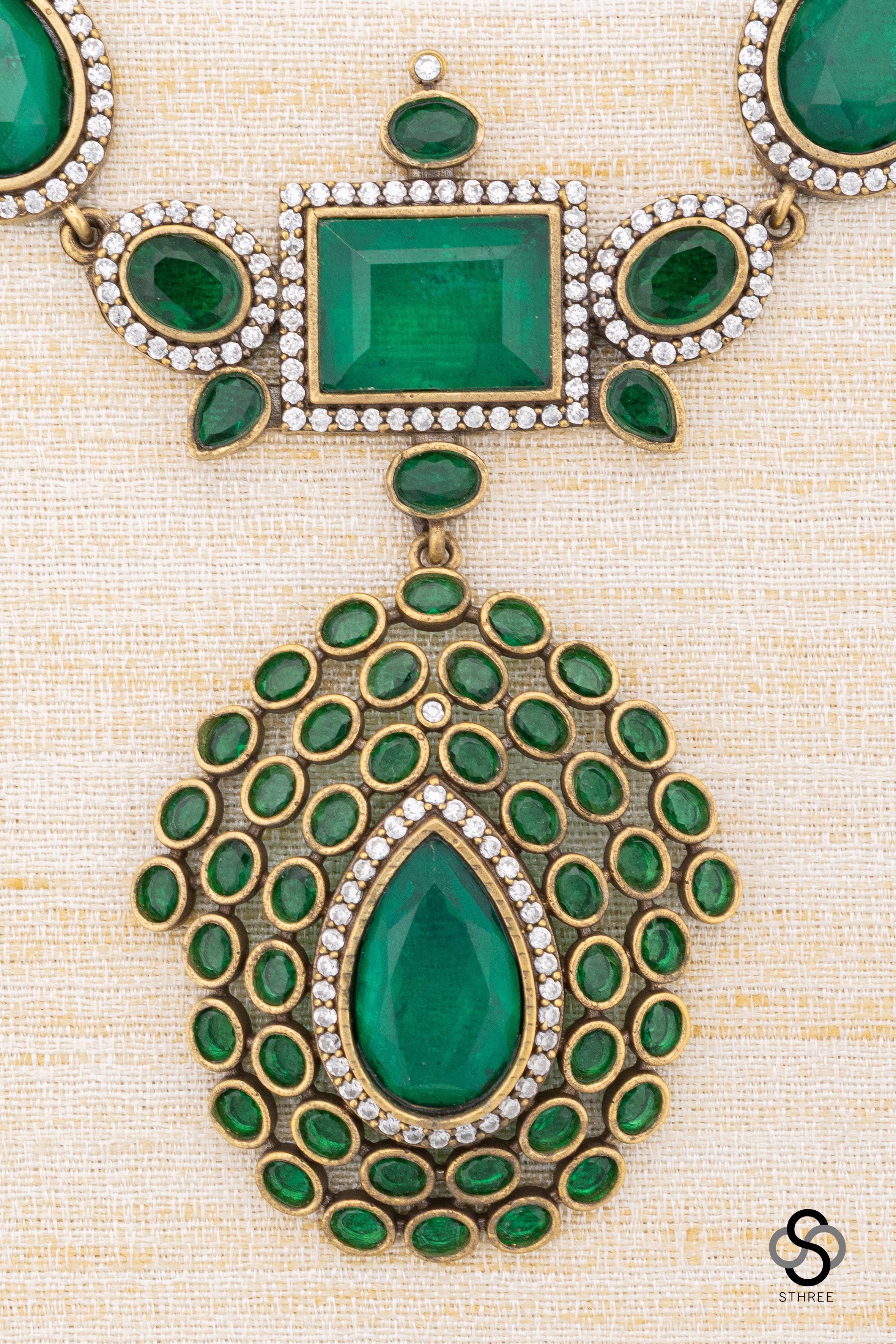Jothika Haram - Emerald green