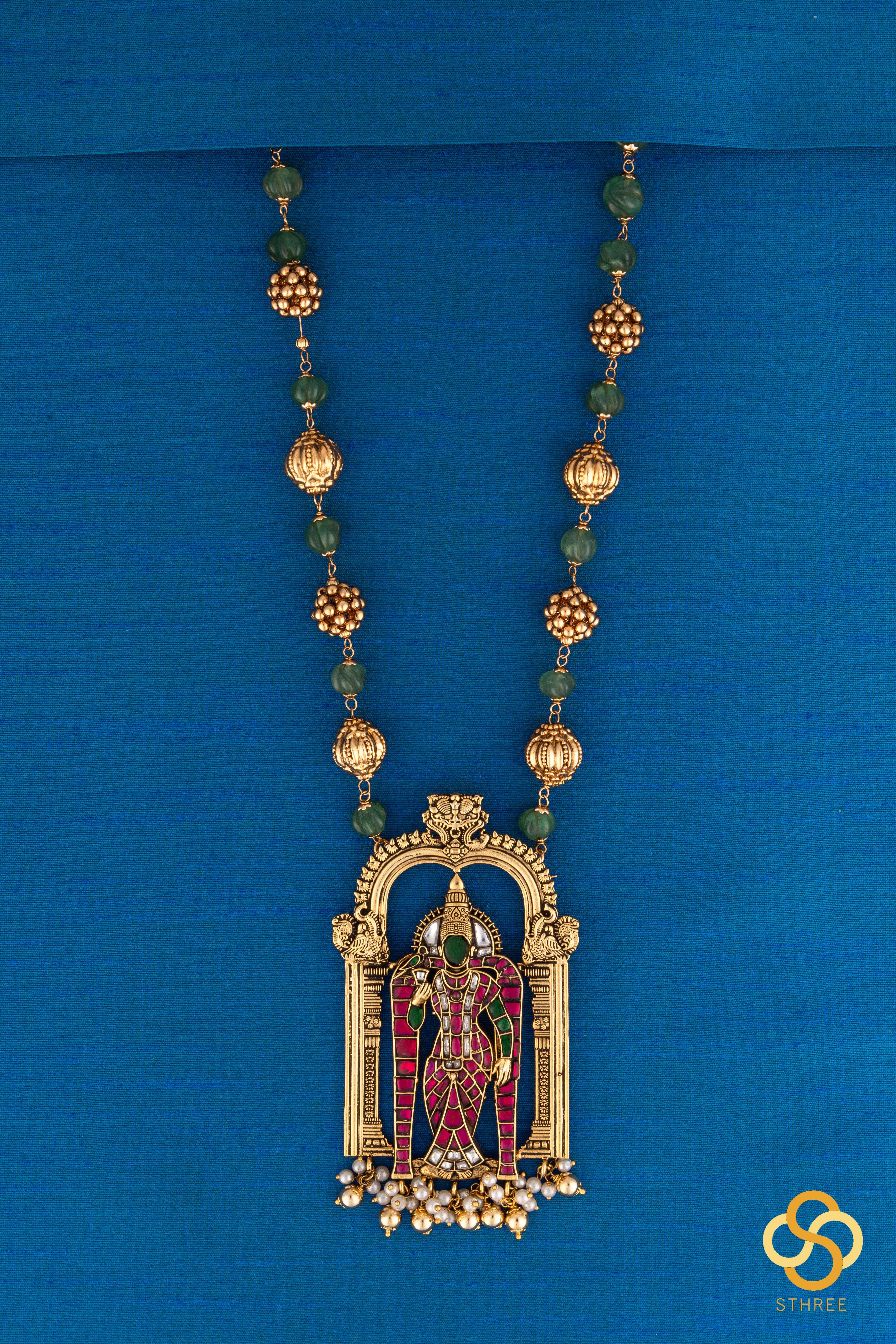 Meenakshi  Amman (Big) Jadau kundan with green/gold balls