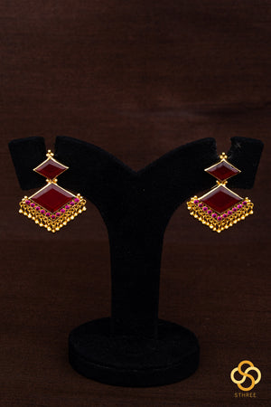 Keralam Padakkam necklace - Ruby red