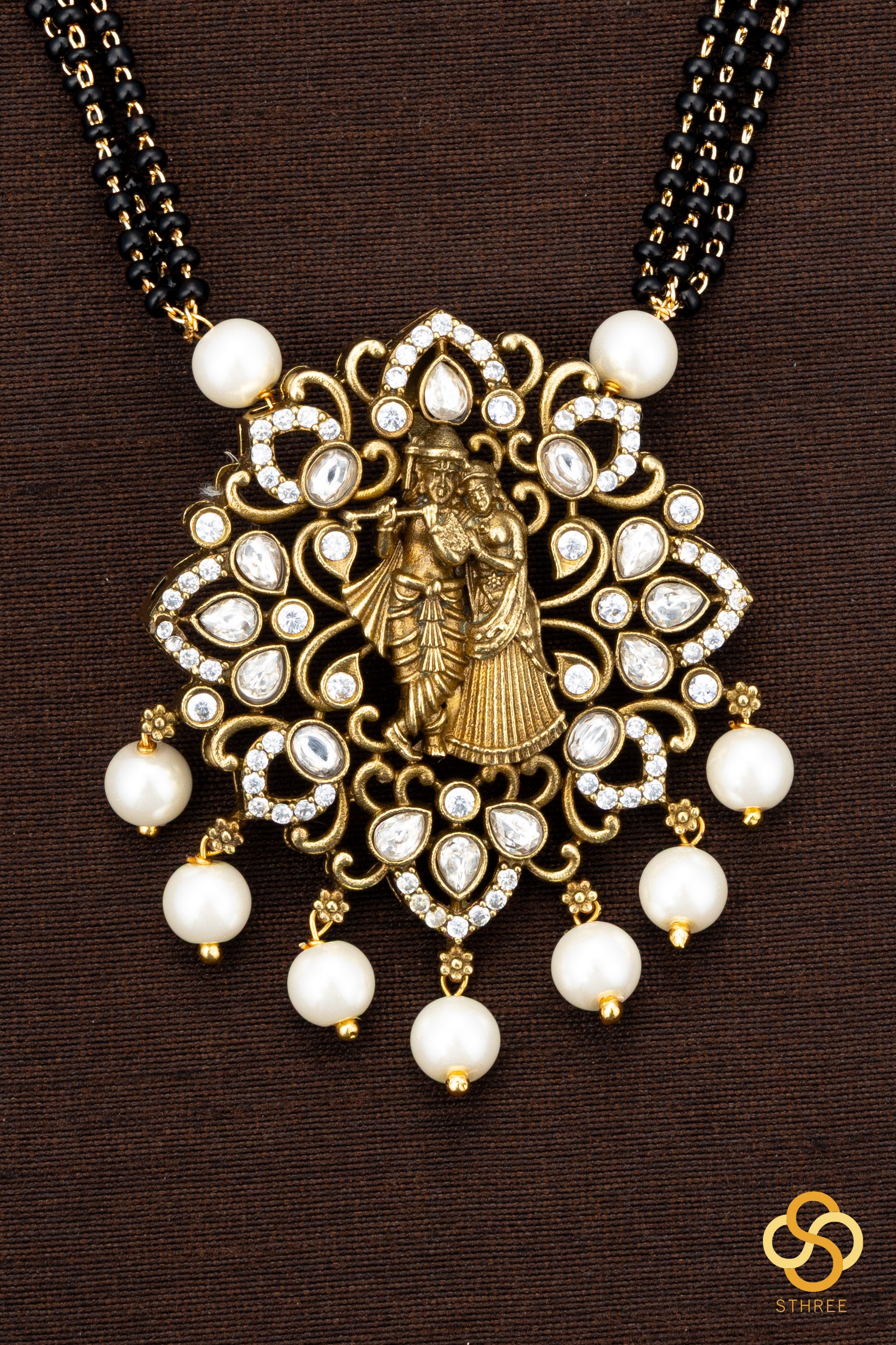 Karugamani with Krishna & Radha  pendant