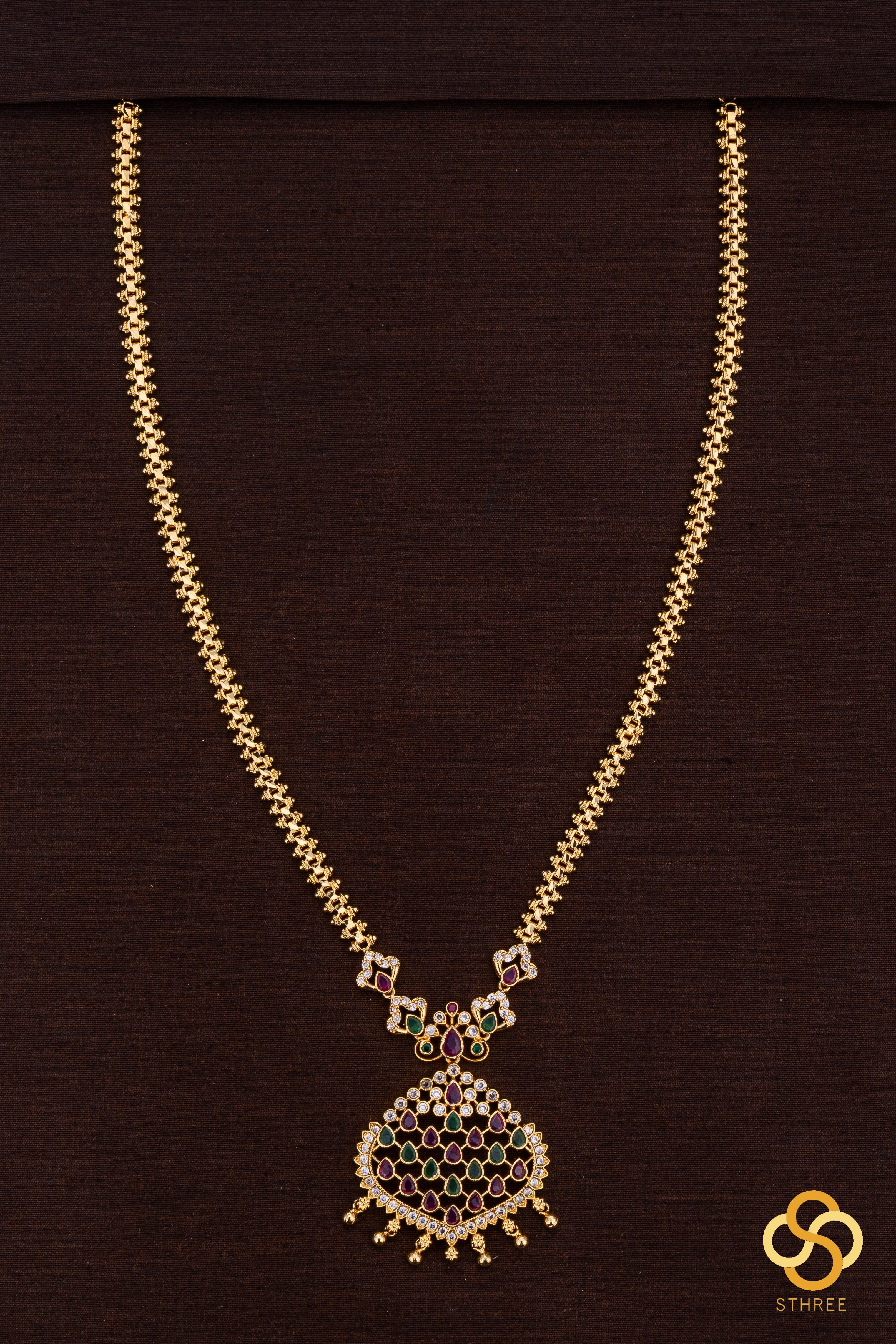 Long chain with Pendent