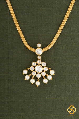 Vaira Padakkam - Moissonite Addigai Pendant with Pearls