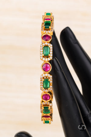 Emerald green and Red  - Diamond pattern bangle
