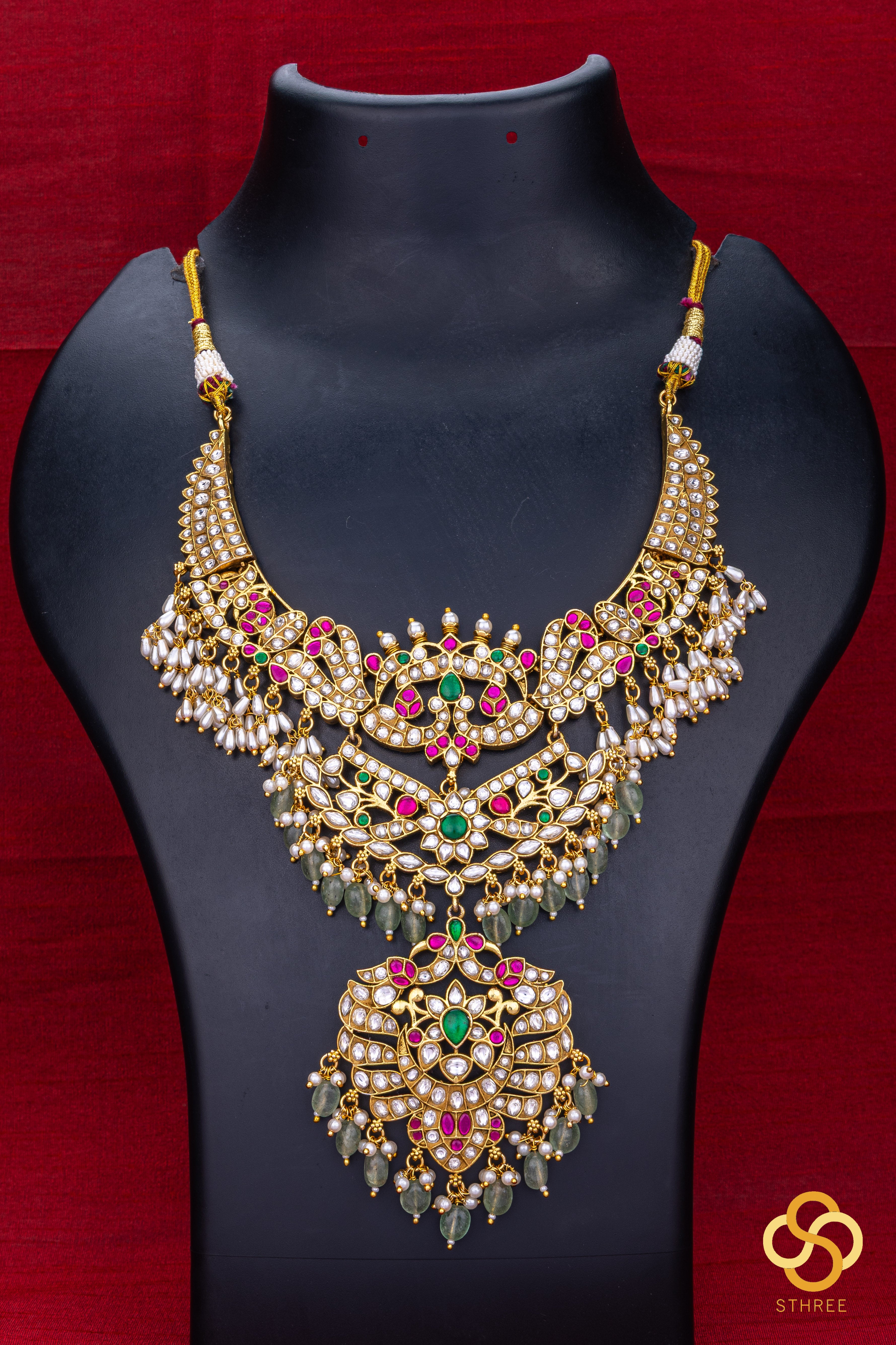 Hasli Haram necklace set - White