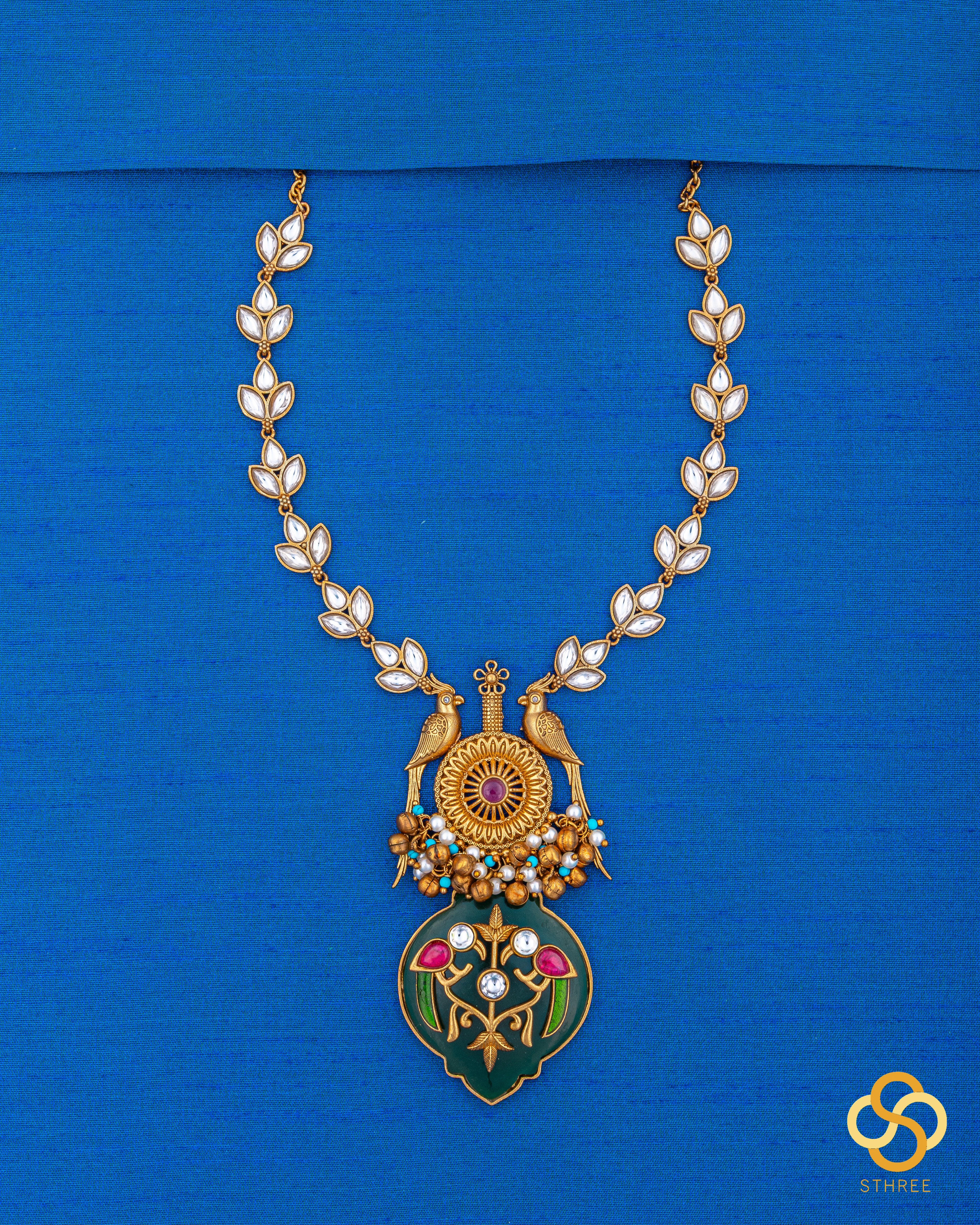 Jadau kundan necklace - Handmade parrot pendant in green onyx