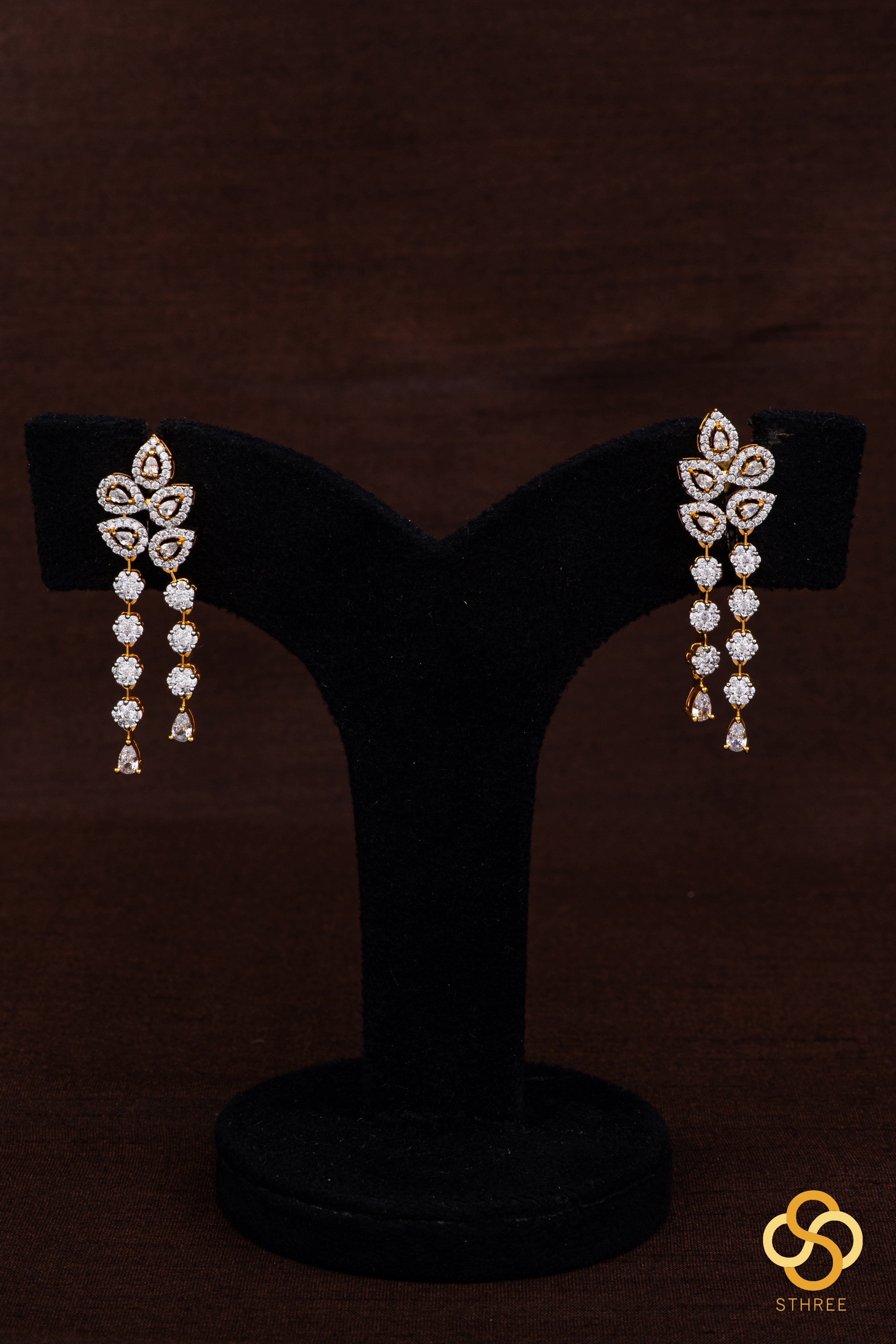 Diamond Pattern Necklace Set - Four liner