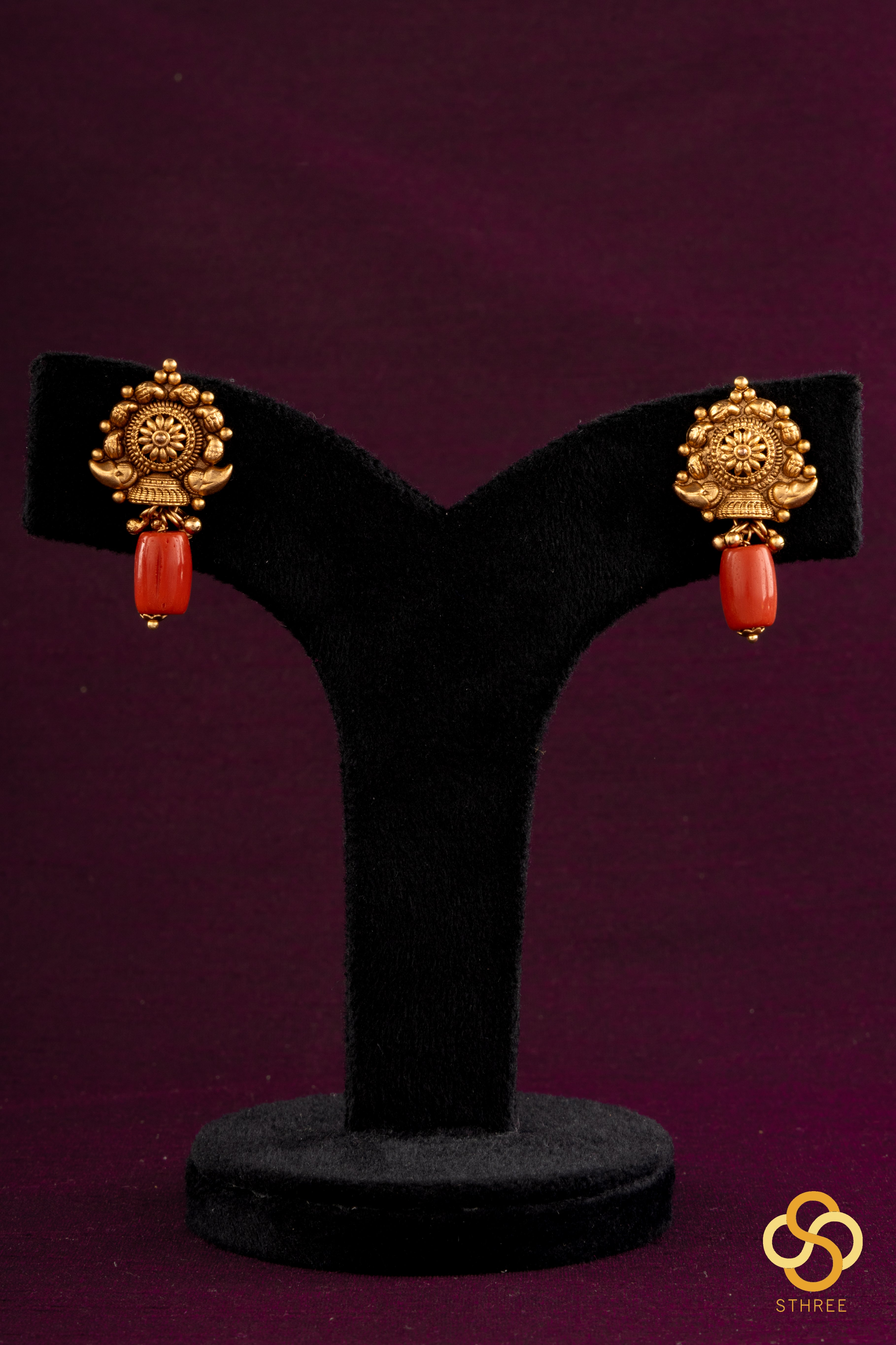 Tube corals and gold ball set