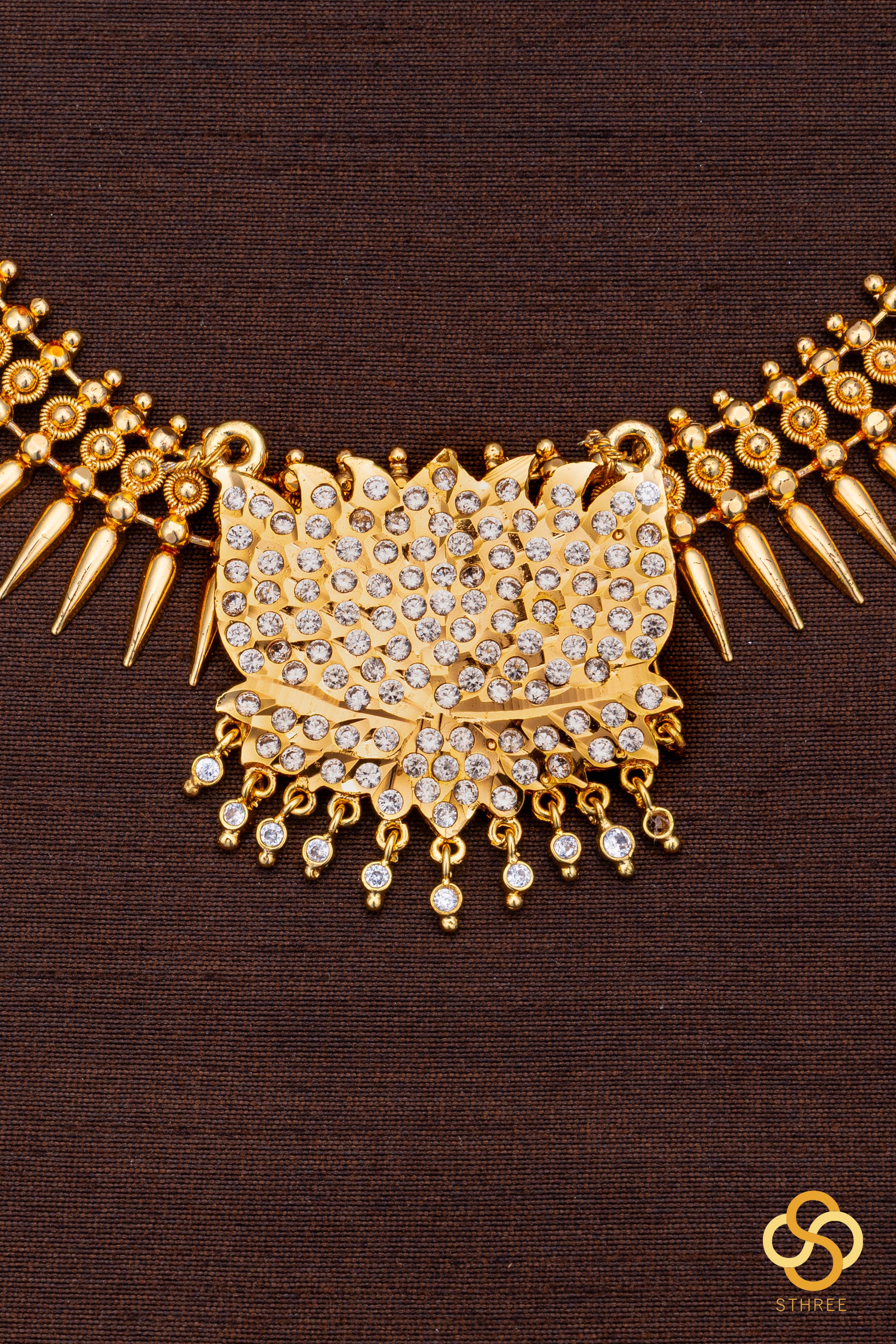 Mullai Malai with lotus pendant