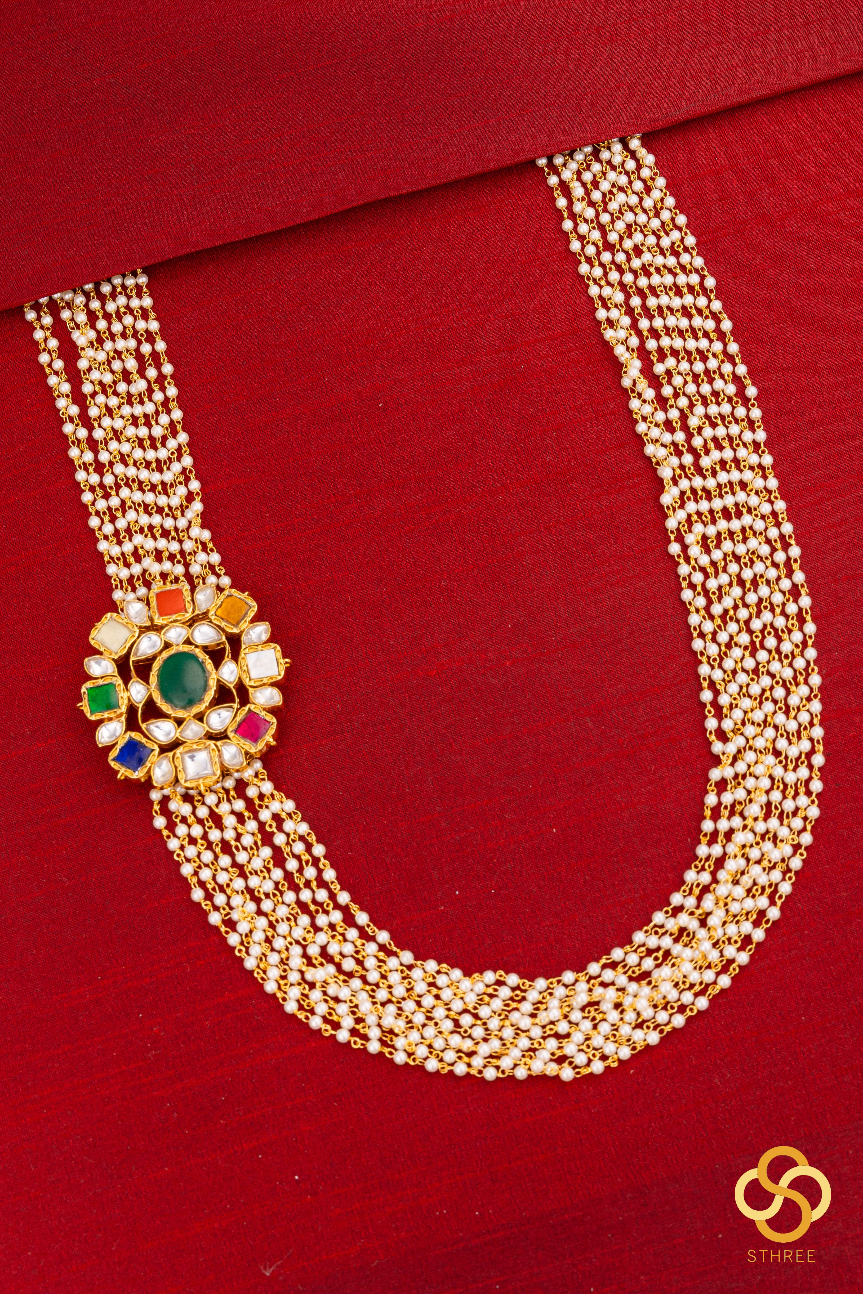 Navarathna Mogappu with pearls
