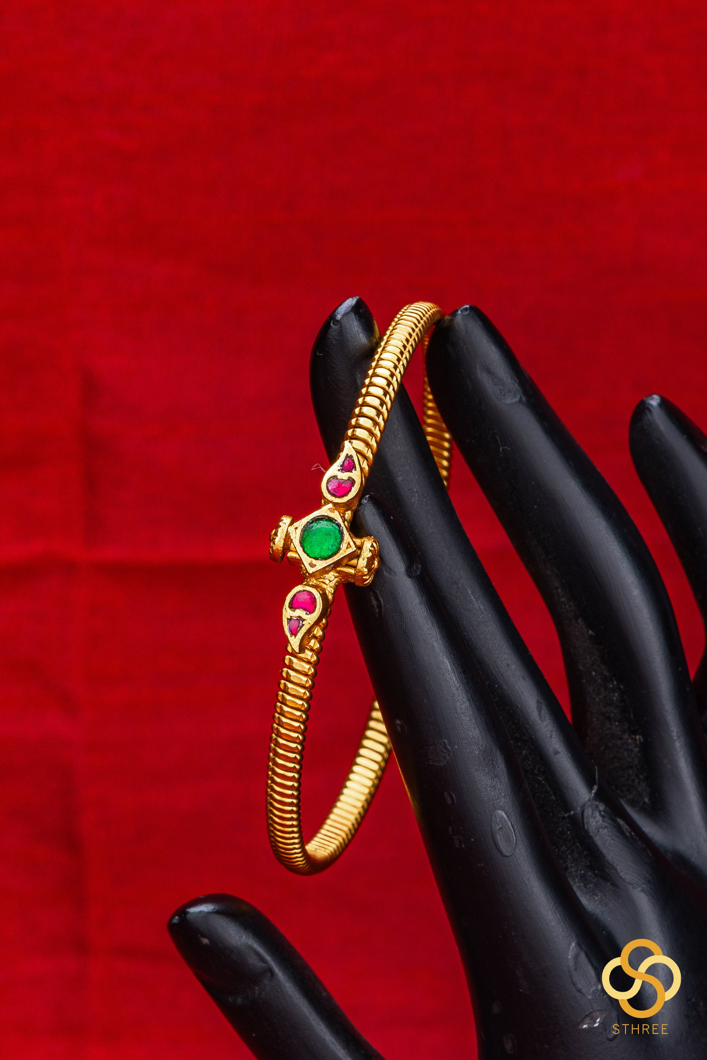Openable kada - Green with Red  (single kada)