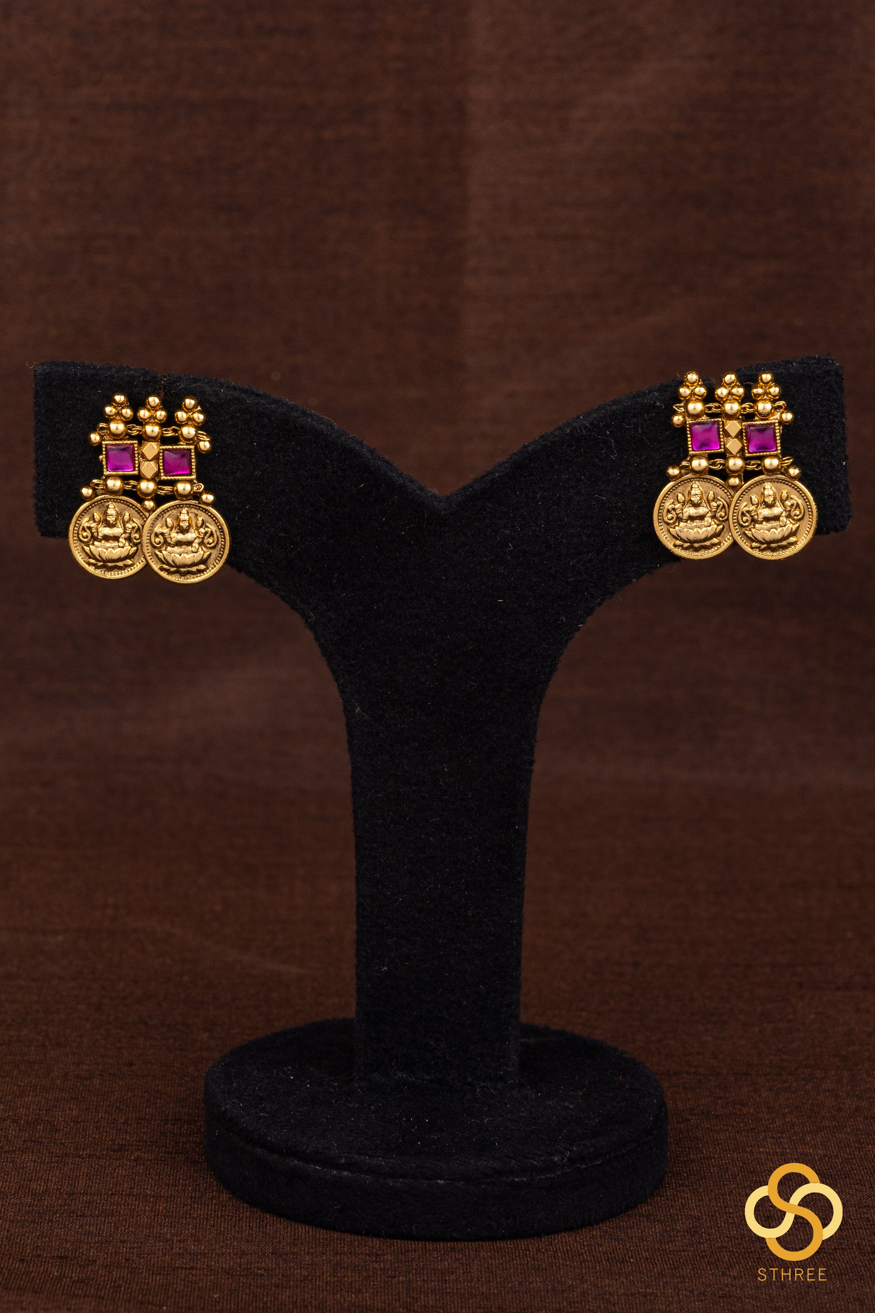 Lakshmi Kasumalai Set with Ruby Red Square Stones
