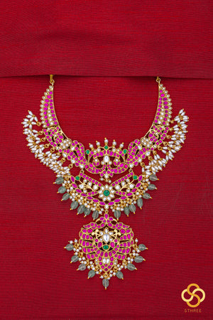 Hasli Haram necklace set - Ruby red