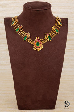 Traditional kemp choker in Emerald green