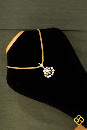 Vaira Padakkam - Moissonite Addigai Pendant with Pearls