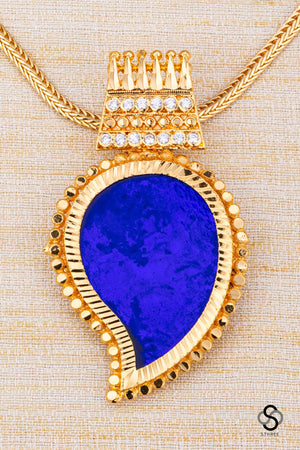 Manga pendent necklace - Sapphire blue