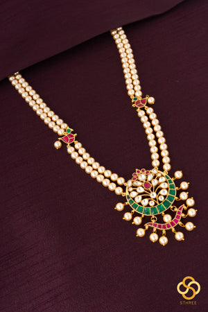 Swarovski two-liner pearls with a chandbali pendant - Emerald green