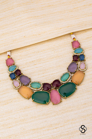 Multi colour stones neckace
