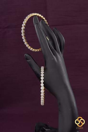 7 Stone Diamond Pattern - Set of 2 - Gold Finish