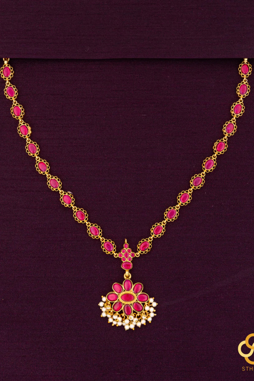 925 Silver - Ambujam - Palakkadu Necklace in Pure Silver with Pearls Hanging
