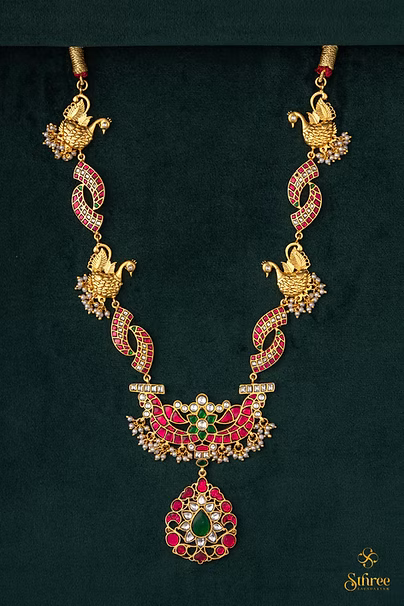 Annapakshi Haram - Ruby red
