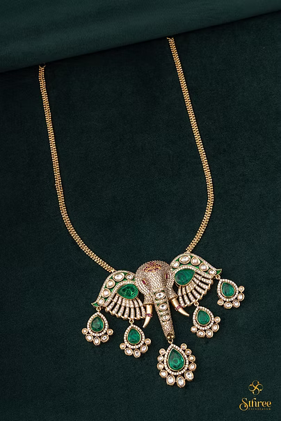 Elephant Neckpiece Set