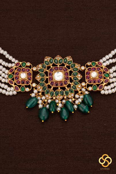 Emerald green choker set - Green beads hangings