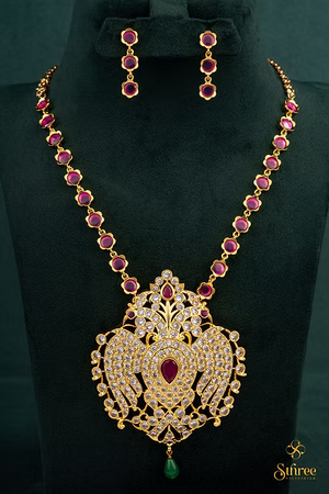 Gandaberunda Neckpiece - Ruby red