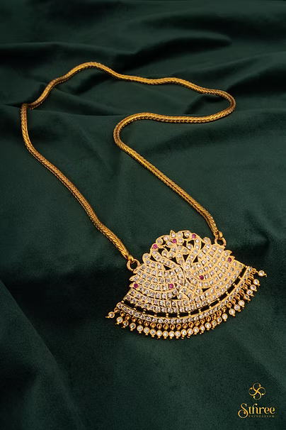 Long Ettupidi Chain with Saradu - Aympon