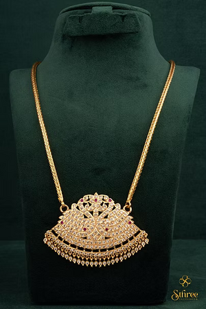Long Ettupidi Chain with Saradu - Aympon