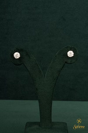 Moissanite Solitaire 1.2 carat - 8.0 mm