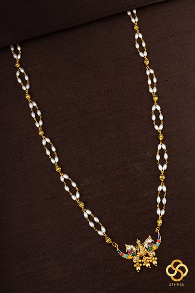 Pearls with Double kili pendant - Navarathna