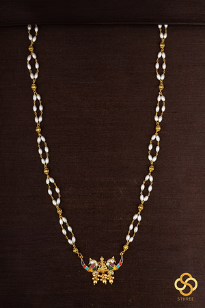 Pearls with Double kili pendant - Navarathna