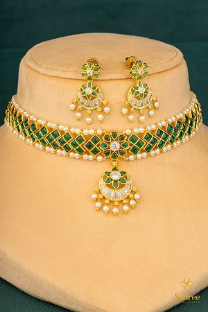 Traditional Kemp Choker -Green with Pearls