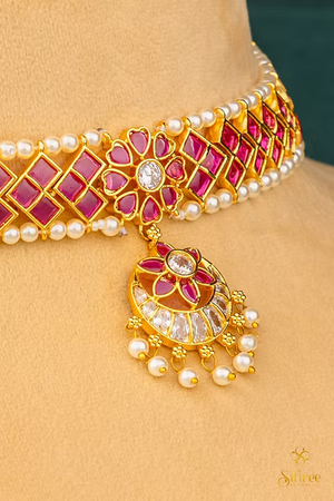 Traditional Kemp Choker - Ruby red with Pearls