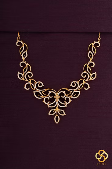Diamond Pattern Floral Neckpiece Set