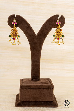 Lakshmi Kundan Set in Green Beads - Ruby red