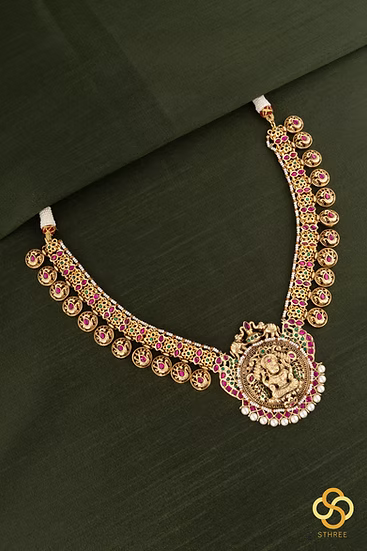 Gajalakshmi Kasumalai Necklace Set