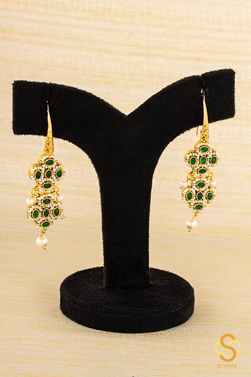 Jadau Kundan hook earrings - Pearls and emerald kundan