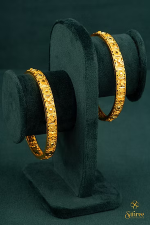 One Gram Gold Finish Gold Bangle (Set of 2)