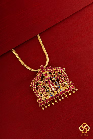 925 Silver - Rajeshwari Pendant Neckpiece