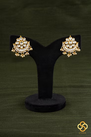 Teen Lada - Kundan and Pearls - White